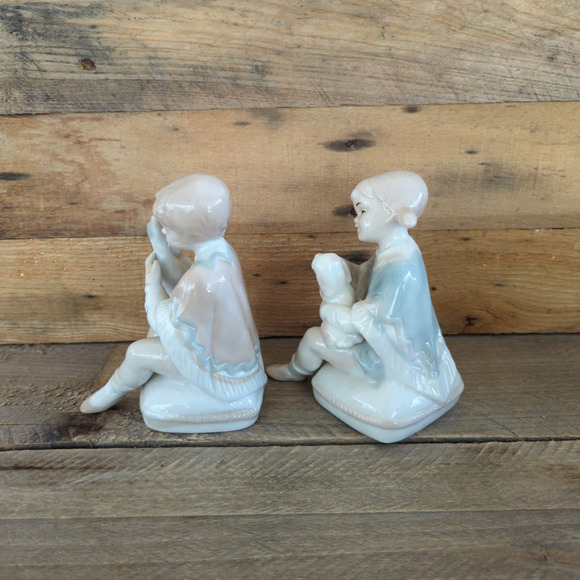 Vintage Boy and Girl with Animals Ceramic Figures Goose Dog - Picture 5 of 11